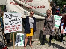 Bundestagsabgeordnete Lisa Paus und Petra Vandrey aus dem Abgeordnetenhaus